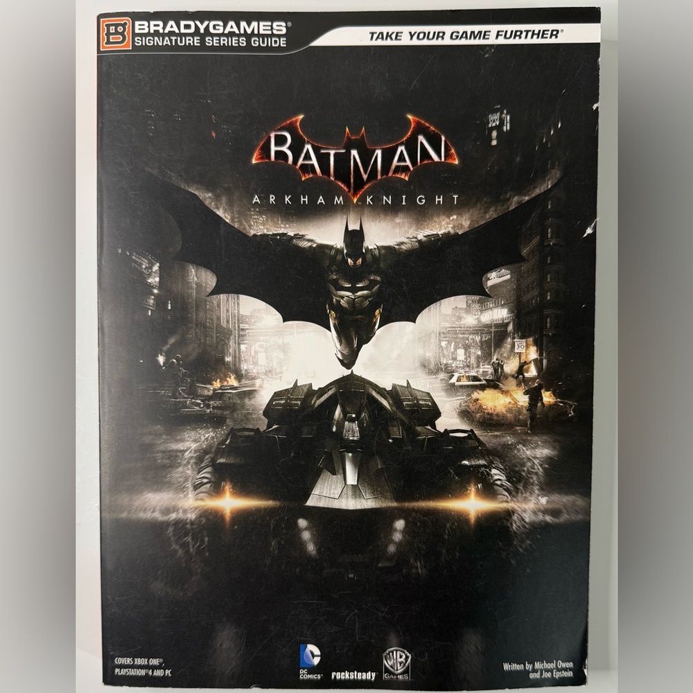 Batman Arkham Knight Game Guide by BradyGames